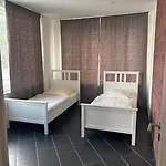 City Lodge Apartment شقة