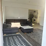 شقة City Lodge Apartment