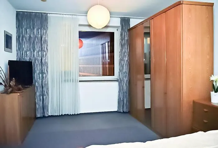 Апартаменты City Lodge Apartment
